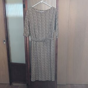 Elegant Brown Patterned Dress